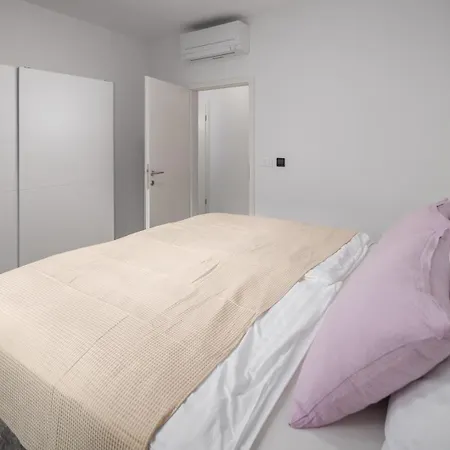 Casa Adria ゲストハウス